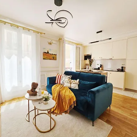 Apartment Porte Saint Cloud Proche Tour Eiffel
