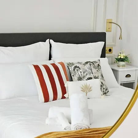 Apartment Porte Saint Cloud Proche Tour Eiffel Paris
